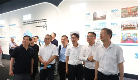 聚首华峰——浙江省石化行业科技创新发展交流会顺利举行